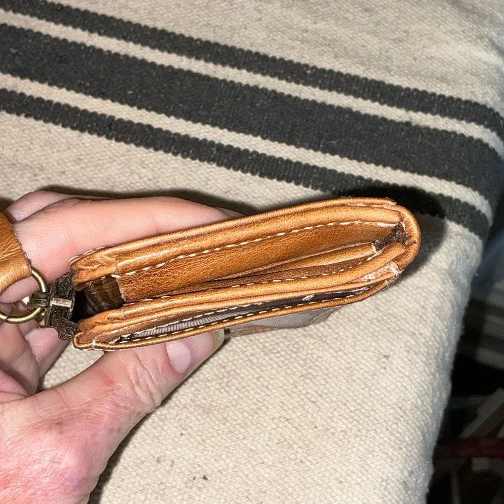 Bed Stu Leather Carrie Zip Wallet Tan Retail $100 - Picture 6 of 12